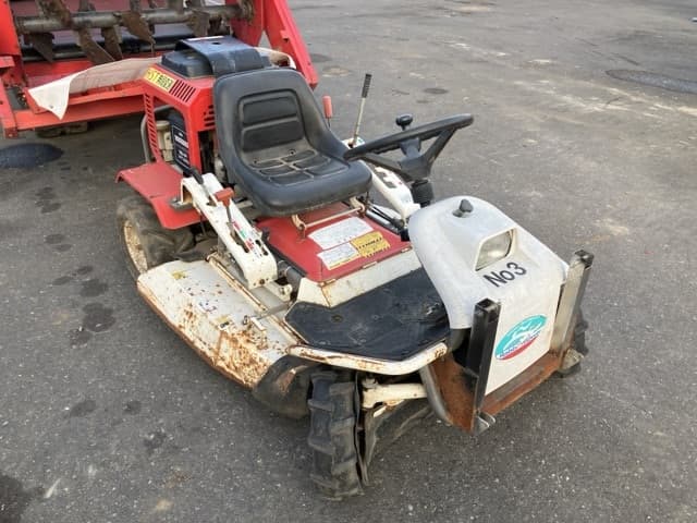 MOWING MACHINE — Auction (lot 8457-1329)