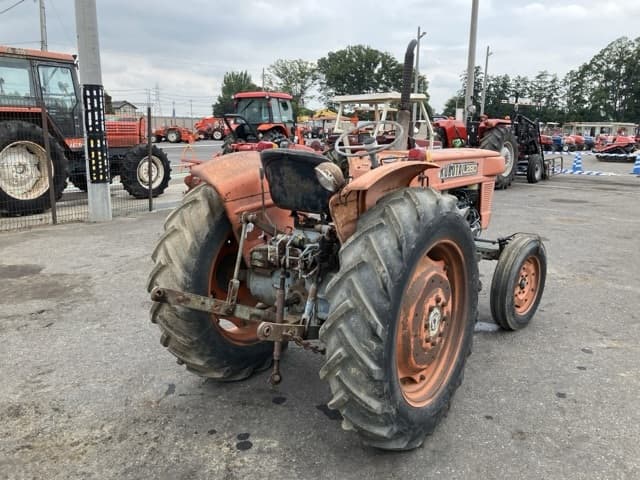 Tractor — Auction (lot 8457-1330)