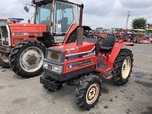 Tractor — Auction (lot 8457-1338)