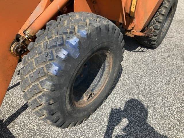 MINI WHEEL LOADER — Auction (lot 8457-134)