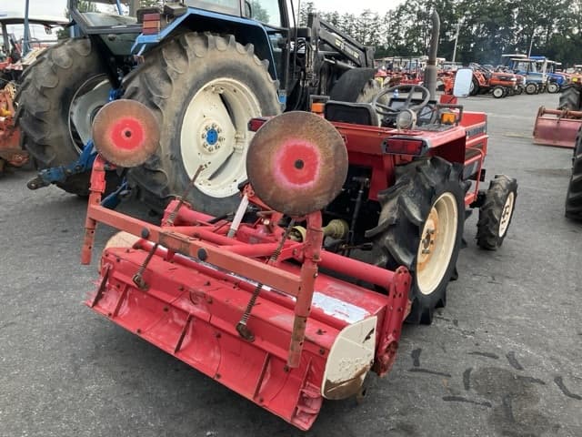 Tractor — Auction (lot 8457-1343)