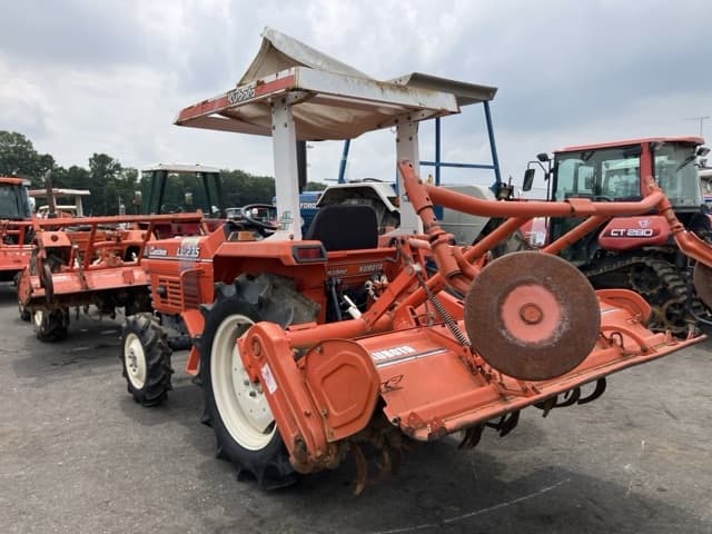 Tractor — Auction (lot 8457-1344)