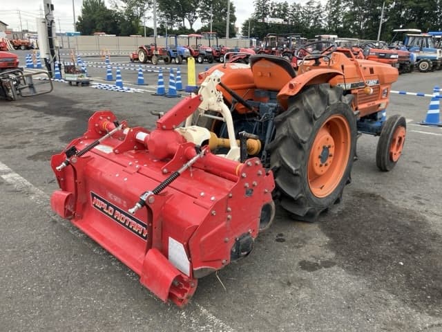 Tractor — Auction (lot 8457-1346)