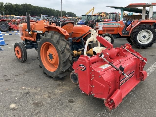 Tractor — Auction (lot 8457-1346)