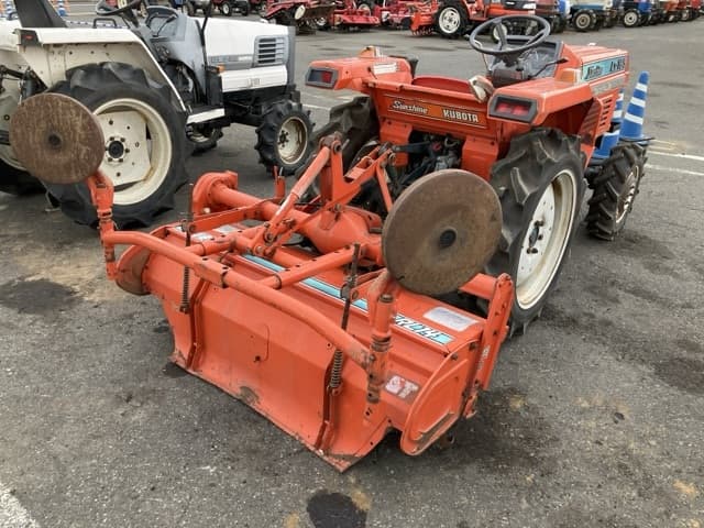 Tractor — Auction (lot 8457-1350)