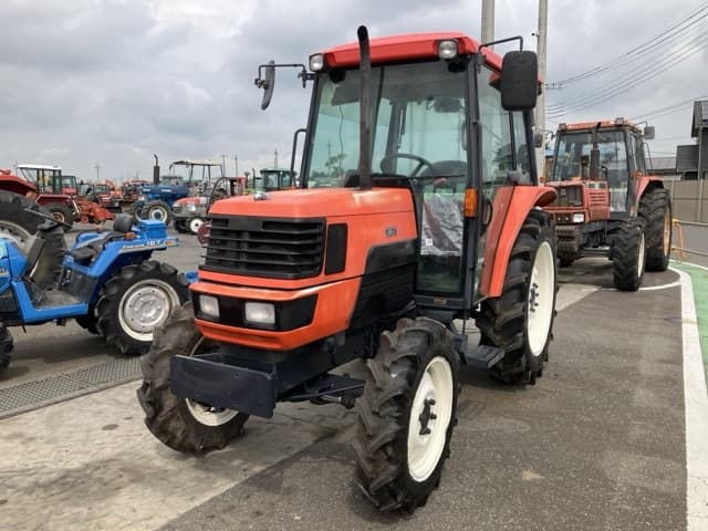 Tractor — Auction (lot 8457-1352)