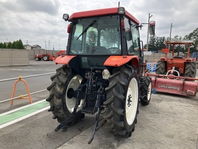 Tractor — Auction (lot 8457-1352)