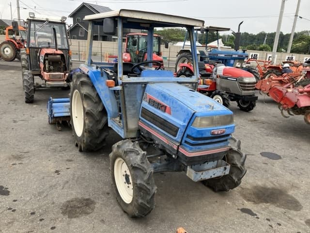 Tractor — Auction (lot 8457-1355)
