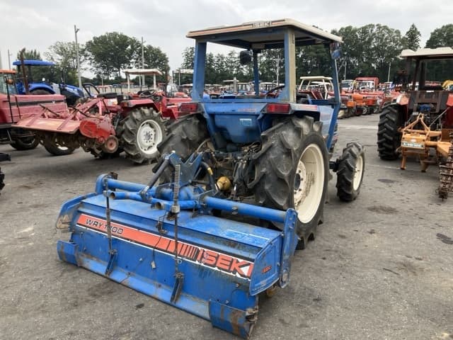 Tractor — Auction (lot 8457-1355)