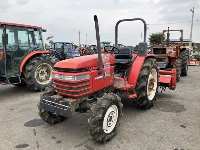 Tractor — Auction (lot 8457-1356)