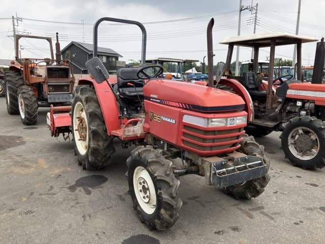 Tractor — Auction (lot 8457-1356)
