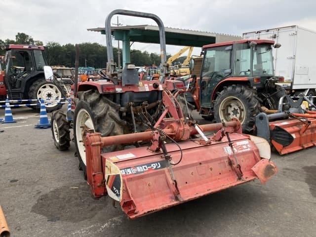 Tractor — Auction (lot 8457-1356)