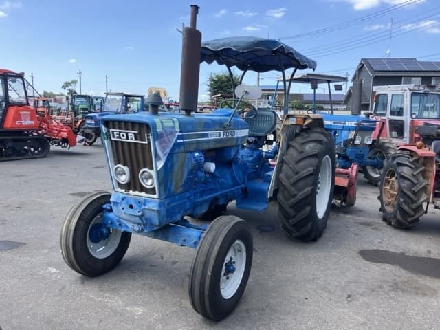 Tractor — Auction (lot 8457-1364)