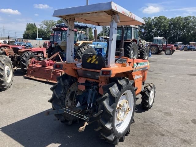 Tractor — Auction (lot 8457-1382)
