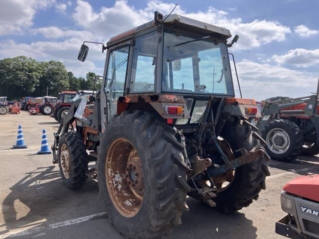 Tractor — Auction (lot 8457-1398)