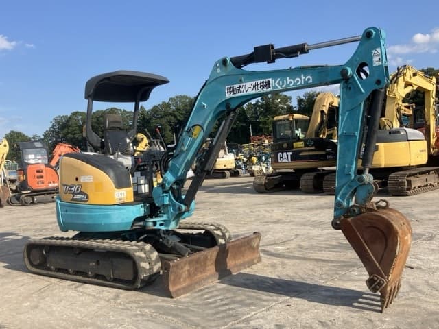 MINI EXCAVATOR — Auction (lot 8457-143)