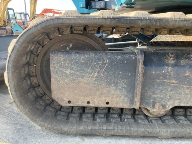 MINI EXCAVATOR — Auction (lot 8457-143)