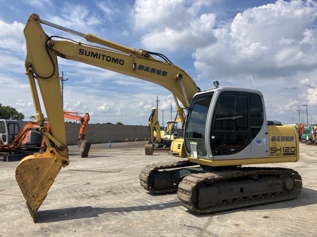 EXCAVATOR — Auction (lot 8457-15)