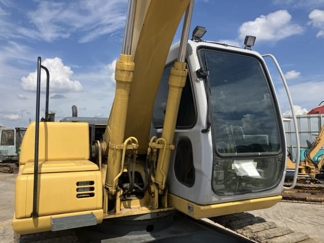 EXCAVATOR — Auction (lot 8457-15)