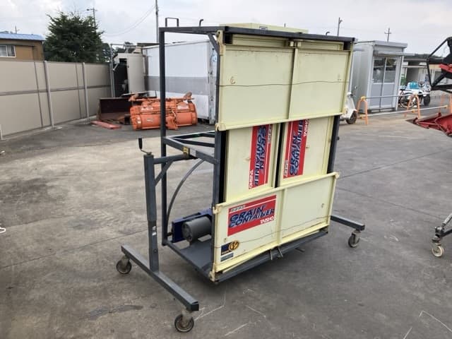 GRAIN CONTAINER — Auction (lot 8457-1502)