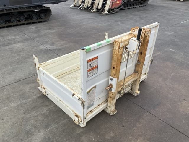 GRAIN CONTAINER — Auction (lot 8457-1513)