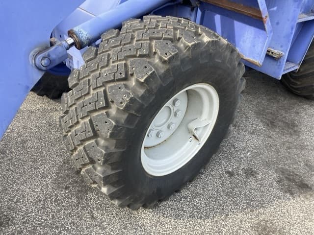 WHEEL LOADER — Auction (lot 8457-154)