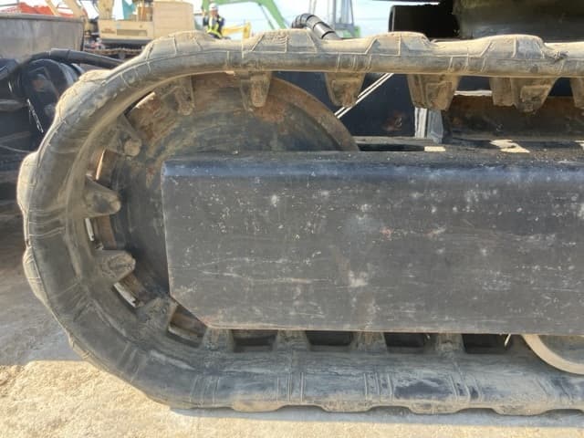 MINI EXCAVATOR — Auction (lot 8457-155)