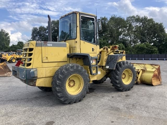 WHEEL LOADER — Auction (lot 8457-158)