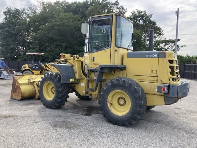 WHEEL LOADER — Auction (lot 8457-158)