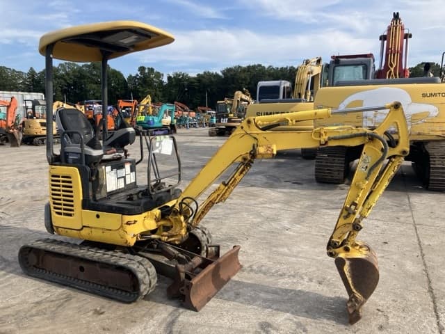 MINI EXCAVATOR — Auction (lot 8457-162)