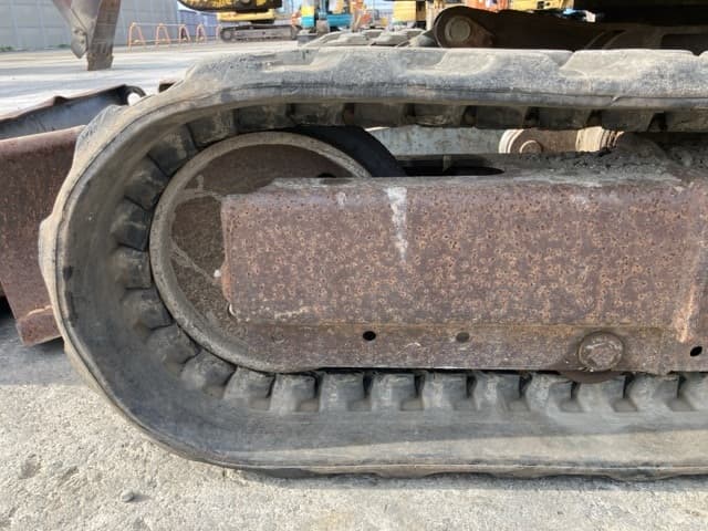 MINI EXCAVATOR — Auction (lot 8457-162)