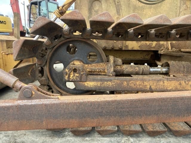 Bulldozer — Auction (lot 8457-17)