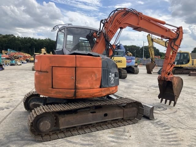 EXCAVATOR — Auction (lot 8457-175)