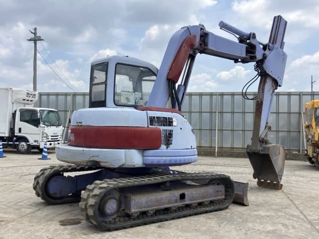 EXCAVATOR — Auction (lot 8457-18)