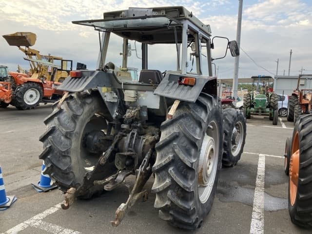 Tractor — Auction (lot 8457-1809)
