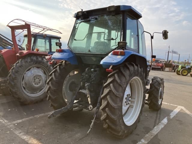Tractor — Auction (lot 8457-1811)