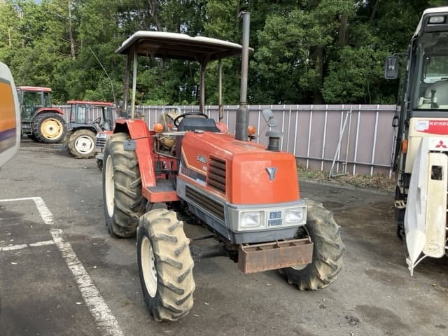 Tractor — Auction (lot 8457-1812)