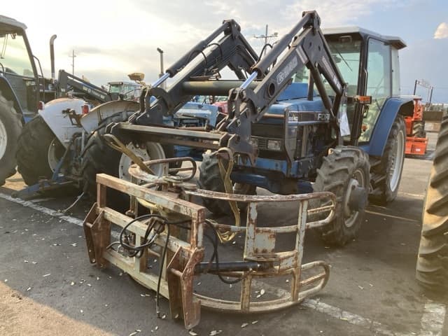 Tractor — Auction (lot 8457-1816)
