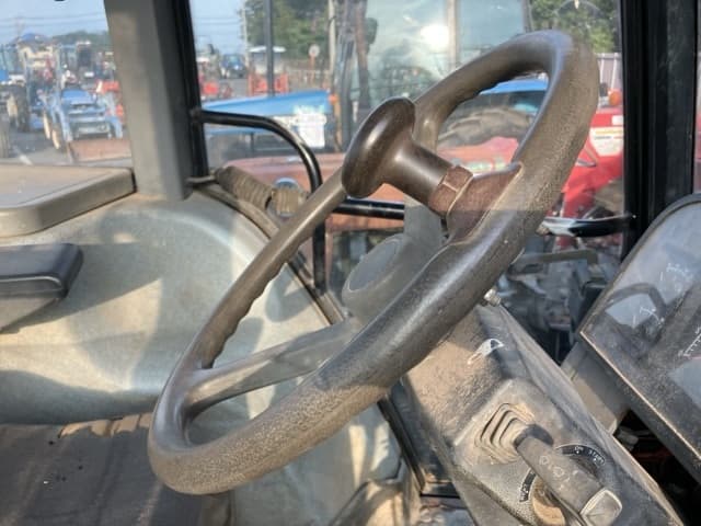Tractor — Auction (lot 8457-1816)