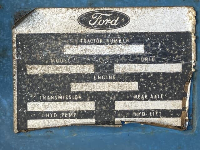 Tractor — Auction (lot 8457-1820)