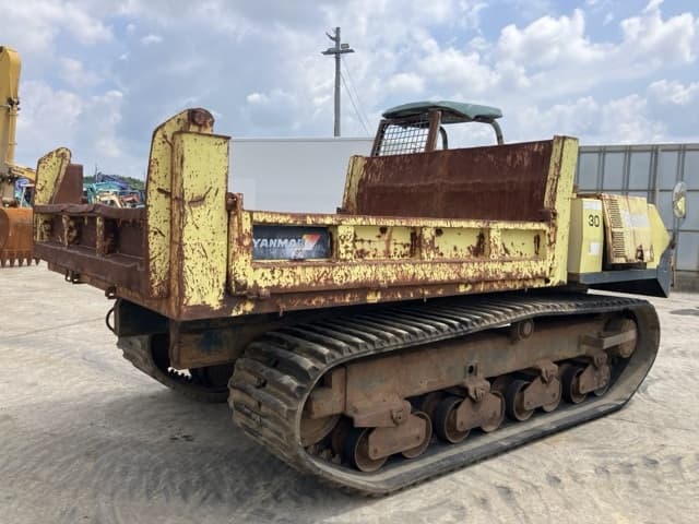 CRAWLER DUMP — Auction (lot 8457-183)