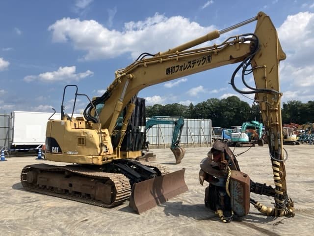 EXCAVATOR — Auction (lot 8457-186)