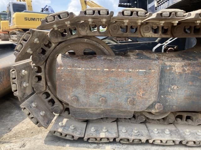 EXCAVATOR — Auction (lot 8457-187)