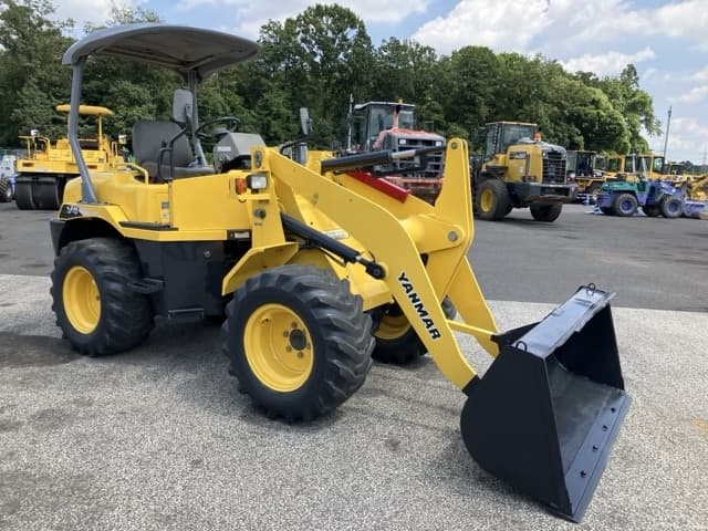 MINI WHEEL LOADER — Auction (lot 8457-188)