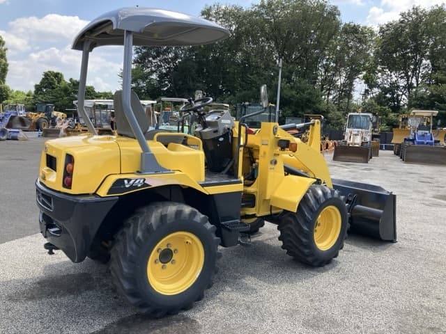 MINI WHEEL LOADER — Auction (lot 8457-188)