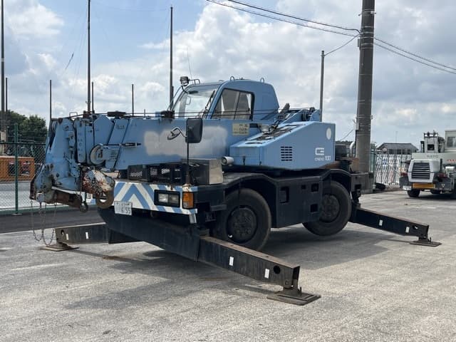Rough Terrain Crane — Auction (lot 8457-189)