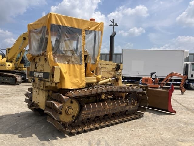 Bulldozer — Auction (lot 8457-190)
