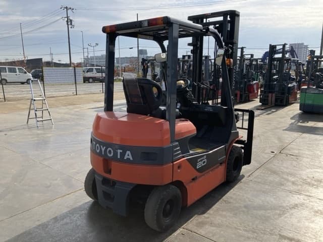 Battery Forklift — Auction (lot 8457-19001)