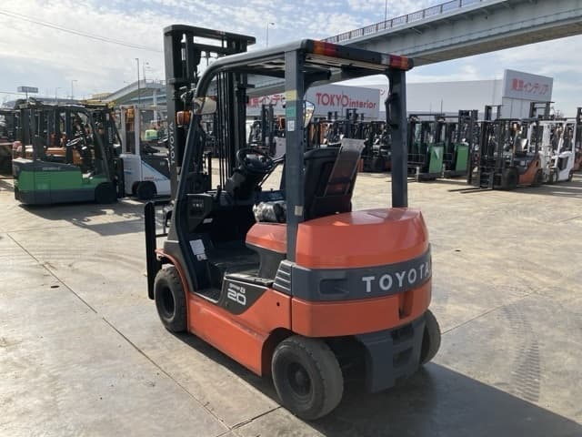 Battery Forklift — Auction (lot 8457-19001)