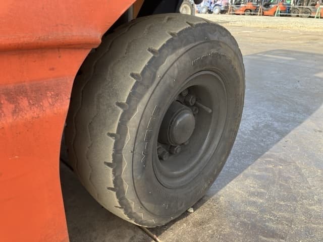 Battery Forklift — Auction (lot 8457-19001)
